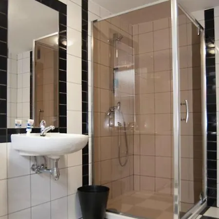 Guest house 4 Stars *